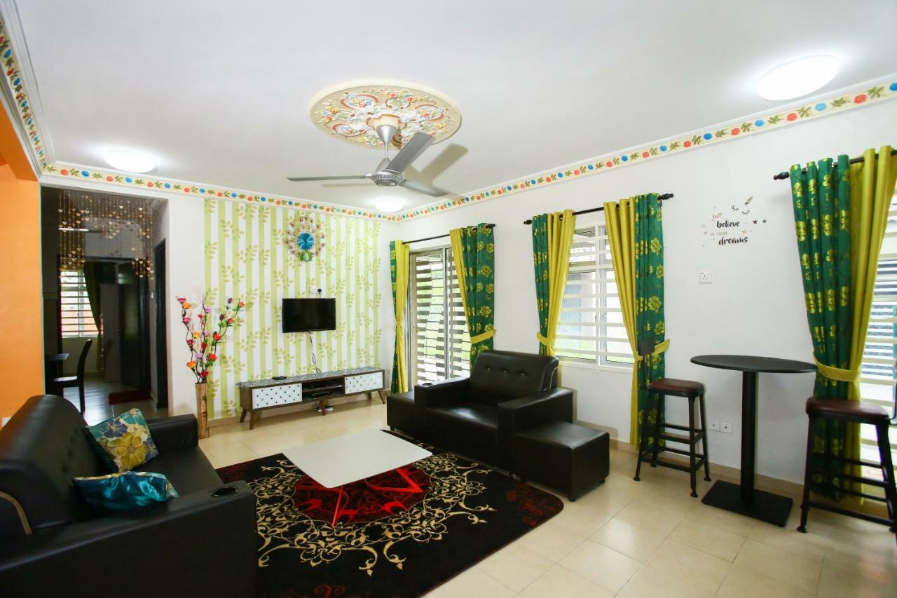 Homestay Honey Sungai Petani Esterno foto