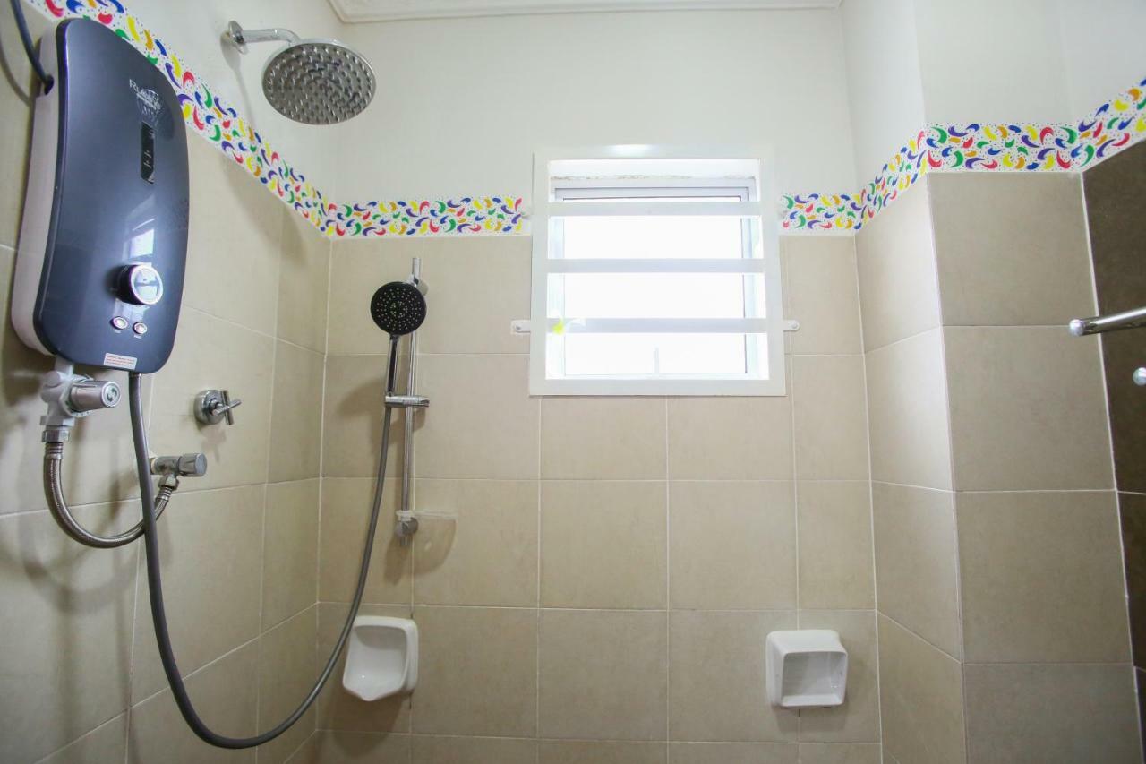 Homestay Honey Sungai Petani Esterno foto